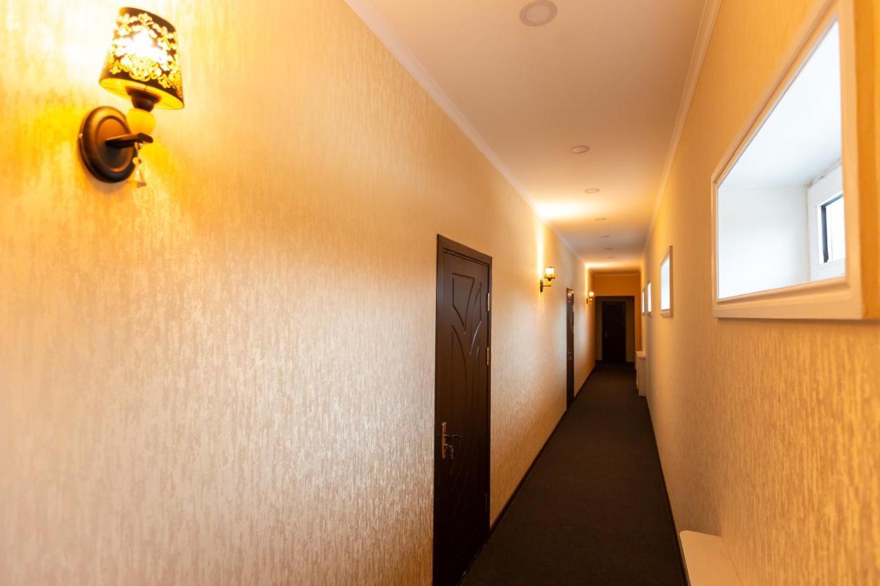 Light Hotel タシュケント エクステリア 写真