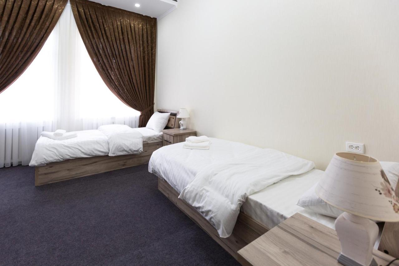 Light Hotel タシュケント エクステリア 写真