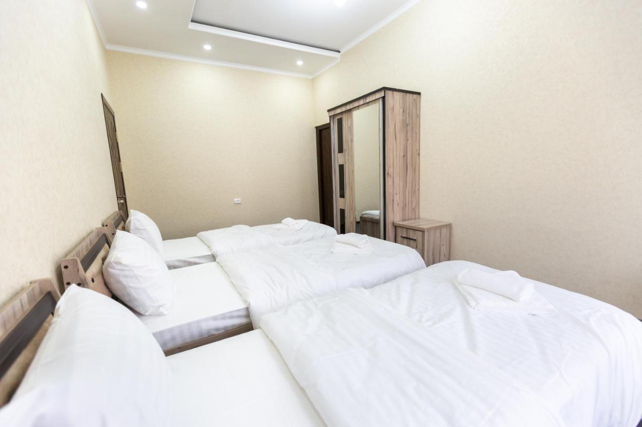 Light Hotel タシュケント エクステリア 写真